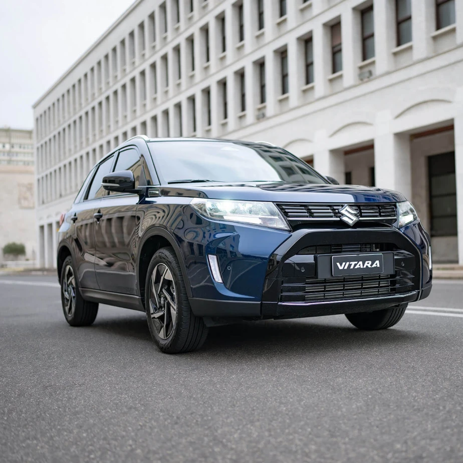 vitara_ad_photo_footage_080 blå suzuki vitara forfra